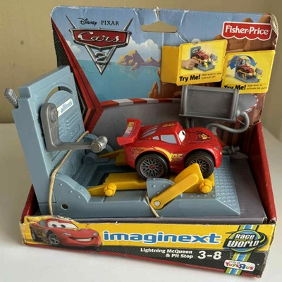 2012 Imaginext Cars 2 Race Around the World Lightning McQueen and Pit Stop - Image 1 of 4