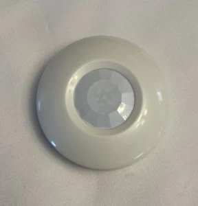 Unidad de detección de intrusiones Visonic DUO-240E detector doble de techo - Imagen 1 de 3