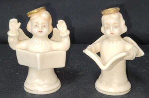 Porcelain Caroling Angel Salt and Pepper Shakers made in Japan - Picture 1 of 7
