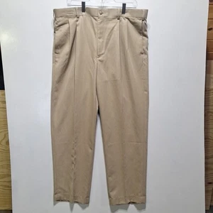 PGA TOUR Golf Pants Mens Beige Straight Leg Dress Khakis Performance Size 38x30 - Picture 1 of 9