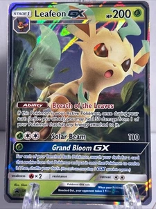 Pokemon TCG SM146 Leafeon GX Foil Promo Black Star Raro Con Funda Charizard - Imagen 1 de 7