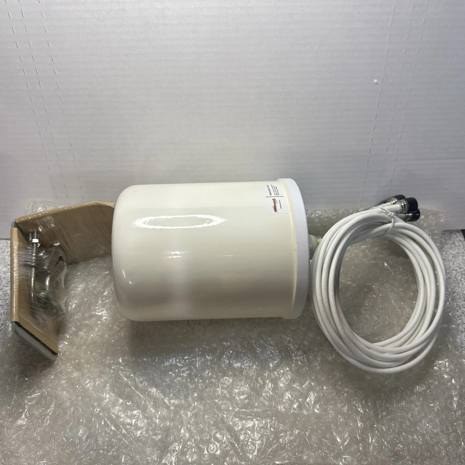 **Qty 1 NEW**TerraWave M6060060MO13602O 2.4/5Ghz 6dBi Outdoor OMIN Omni Antenna - Image 1 of 4