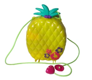POLLY POCKET MATTEL COFFRET SAC ANANAS AVEC 2 DOLL POLLY ET LILA - Picture 1 of 10