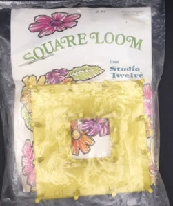 Studio Twelve NIP Vintage FIESTA PONCHO Square FLOWER LOOM Kit - 1970's - Picture 1 of 6