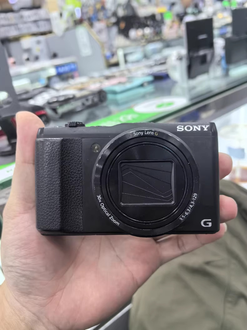 Sony Cyber-shot DSC-HX50V Digital Cameras with Face Sony Cyber-shot DSC-HX50V Digital Cameras with Face