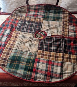 POTTERY BARN STEWART PLAID PATCHWORK TREE SKIRT, 60" NWT, CHRISTMAS - Picture 1 of 17
