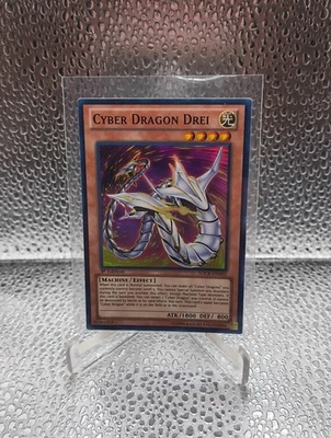 Cyber Dragon Drei #SDCR-EN002 Super Rare 1st Edition Yugioh Card - Image 1 of 4