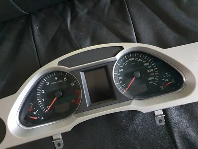 Cuadro de instrumentos Audi A6 4.2FSI 2007 4f0920934e Foto 1 de 4
