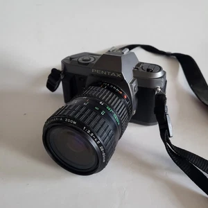 Cámara SLR Pentax P30t con lente zoom Albinar Takumar - Imagen 1 de 9