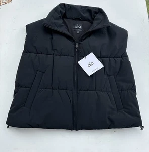Alo Yoga Incline Puffer Vest Black Women’s Sz Medium Brand New w/ Tags - Picture 1 of 10