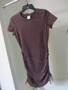 Neu mit Etikett Damen kurzärmeliges Kleid PINK Größe S/P burgunderrot Farbe EINZELHANDEL 36,95 - Bild 1 von 14