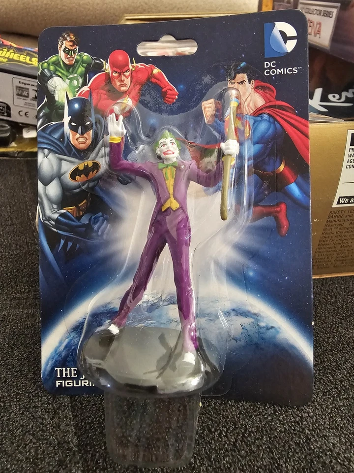Mini Figura Estatua Juguete The Joker Decoración de Pasteles DC Comics Nuevo/Sellado Nuevo en Caja Foto 1 de 1