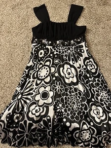 My Michelle Girls Dress Size 7 Black silky floral sequin and rhinestone waist - Picture 1 of 7