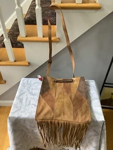 Sam Edelman Zirkustasche braun hellbraun Crossbody Fransen veganes Leder Reißverschluss Kette - Bild 1 von 8