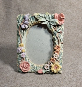 Vintage 1992 Price Products 3D Floral Frame-Made in Thailand 7x5.5in photo 4x6in - Picture 1 of 4