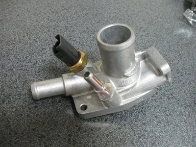 Mopar 04892642AD Engine Coolant Thermostat Housing for Dart Fiat 500 1.4 New Foto 1 de 2