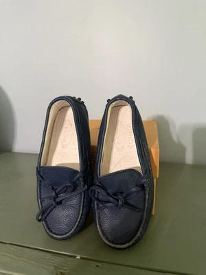 TOD'S Junior Nubuck Italian Leather Moccasins with Tie US SZ 11.5 EU29 pre owned - Image 1 of 4