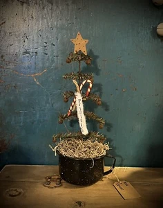 Grubby PriMiTiVe Christmas Tree Old Enamelware Cup Primitive OOAK Folk Art GP - Picture 1 of 22