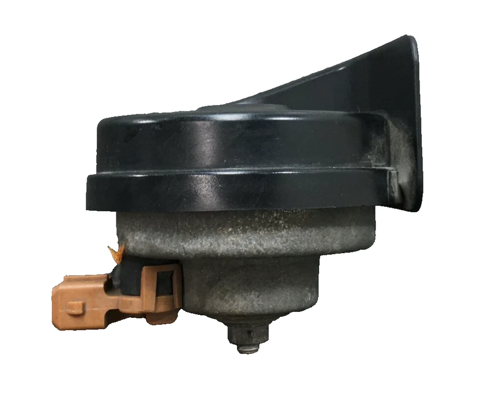 05-09 Land Rover LR3 Driver Left Front Low Tone Horn OEM YEB500080 - Image 1 of 4