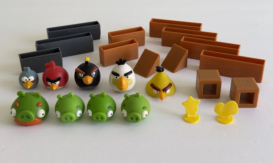 Lote de piezas de repuesto figuras cerdos pájaros bloques Mega Fling Angry Birds Foto 1 de 4