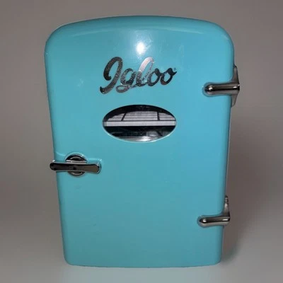 Igloo Mini Nevera Bebidas Refrigerador Tiene Capacidad 6 Latas Retro Azul NUEVO-CAJA ABIERTA Foto 1 de 4