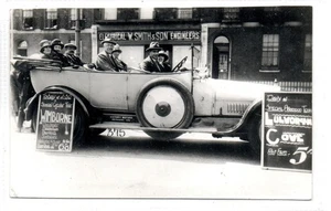 Postkartenformat Foto von Victory Motors (Weymouth) Ltd Charabanc (C94081) - Bild 1 von 1