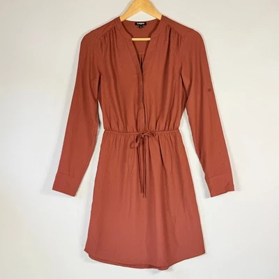 Vestido Camisa Express XS Terracota Elevado Minimalista Oficina Trabajo Profesional Foto 1 de 4