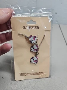 Blossom Hello Kitty Earings And Necklace Set - Picture 1 of 3