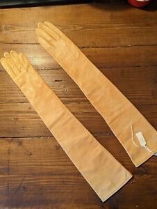  Handmade light tan Nappa Leather Opera Gloves Size 6.5 By SEMONETA of Italy