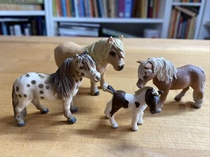 Schleich Pferde Set 12 Pony Fohlen Horse Club - Bild 1 von 7