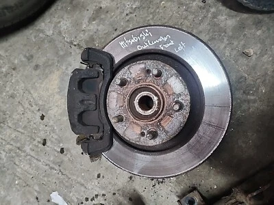 MITSUBISHI OUTLANDER 2007-2013 LEFT FRONT HUB 2.3 6 Speed MK2 - Image 1 of 4