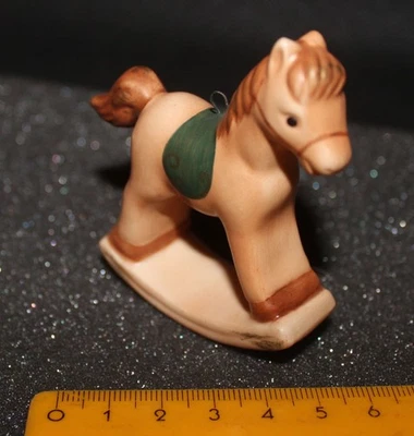 Goebel, Weihnachtsbaumschmuck, Pferd, Porzellan - Bild 1 von 3