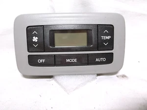 15-16-17-18-19 TOYOTA SIENNA REAR / TEMPERATURE/CLIMATE/CONTROLS - Picture 1 of 4