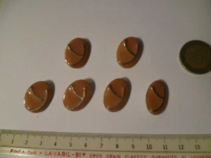 LOTTO 6 bottoni vintage metallo smalto color argento / rosa antico 1,8 x 2,3 cm - Foto 1 di 3