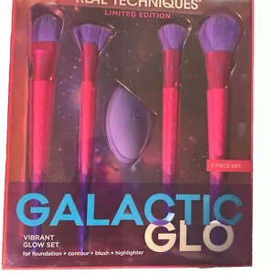 Real Techniques *LIMITED EDITION* Galactic Glow Vibrant Glow 5pc Set - Picture 1 of 3