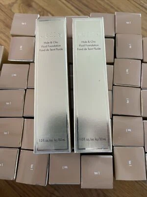 Lot X2 Stila Hide & Chic Fluid Foundation shade Tan 1 1oz (30ml) 2 Bottles - Image 1 of 4