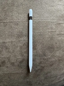 Apple Pencil USB-C - Zdjęcie 1 z 4