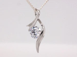 Colgante y collar de plata esterlina con cinta infinita de circonita cúbica 925 - Imagen 1 de 7
