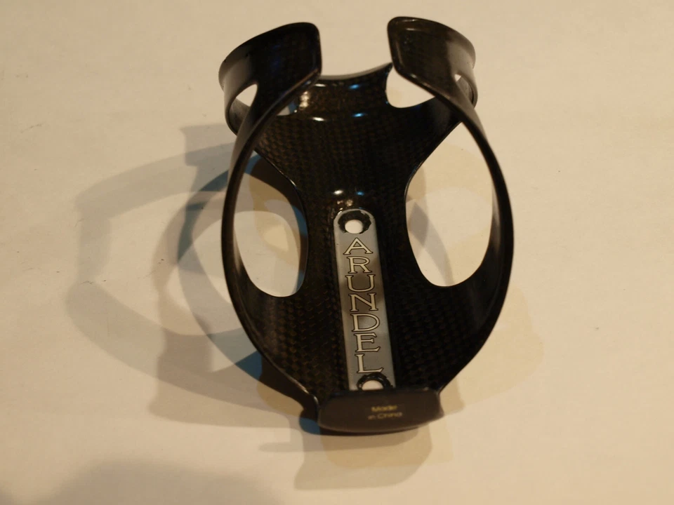 Jaula para botellas de agua de fibra de carbono Arundel Foto 1 de 4