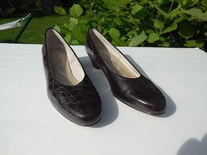 SOFT STYLE BY HUSH PUPPIES LADIES BROWN CROC PATENT LEATHER SHOES SIZE 9 S - Picture 1 of 6