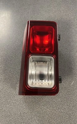 Faro antiniebla trasero derecho Renault Trafic III Opel Vivaro B 2654000Q0E Foto 1 de 3