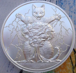 2 oz. CATACLYSMIC - Cat Themed Series & dog Thick BU rounds .999 fine silver - Picture 1 of 5