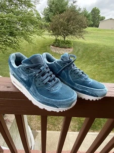 Nike Air Max 90 Lucky Charm Women’s Sz 7.5 Ash Green Blue White DO2194-001 - Picture 1 of 9