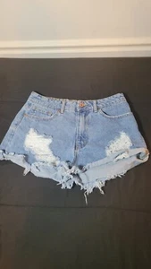 Forever 21 Womens Shorts Blue Jeans Size 28 Denim High Rise Distressed Preowned - Picture 1 of 5
