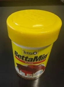 Tetra BettaMin Tropical Medley Flakes Cleaner & Clearer Water Formula 0.81oz - Picture 1 of 2