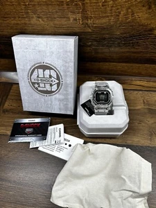 🔥 CASIO G-SHOCK 40 aniversario remix transparente DW-5040RX-7 LTD - Imagen 1 de 6