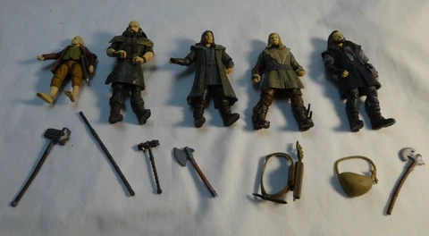 The Hobbit An Unexpected Journey lot of 5 action figures + weapons Cover