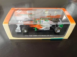 Modello Force India VJM04 2011 Monaco GP 1/43 firmato da Paul di Resta - Foto 1 di 12