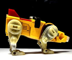 Vntg 1981 VOLTRON Yellow Lion GOLION #5 Die Cast Metal Action Figure Japan  - Picture 1 of 5