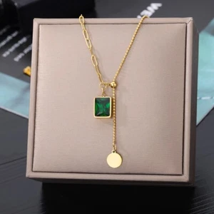 Green Square Pendant Necklace for Women Multi-layer Splicing Chain Gold Color - Bild 1 von 10